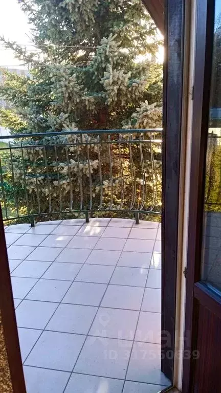Комната Псковская область, Псков ул. Николая Васильева, 94 - Фото 1