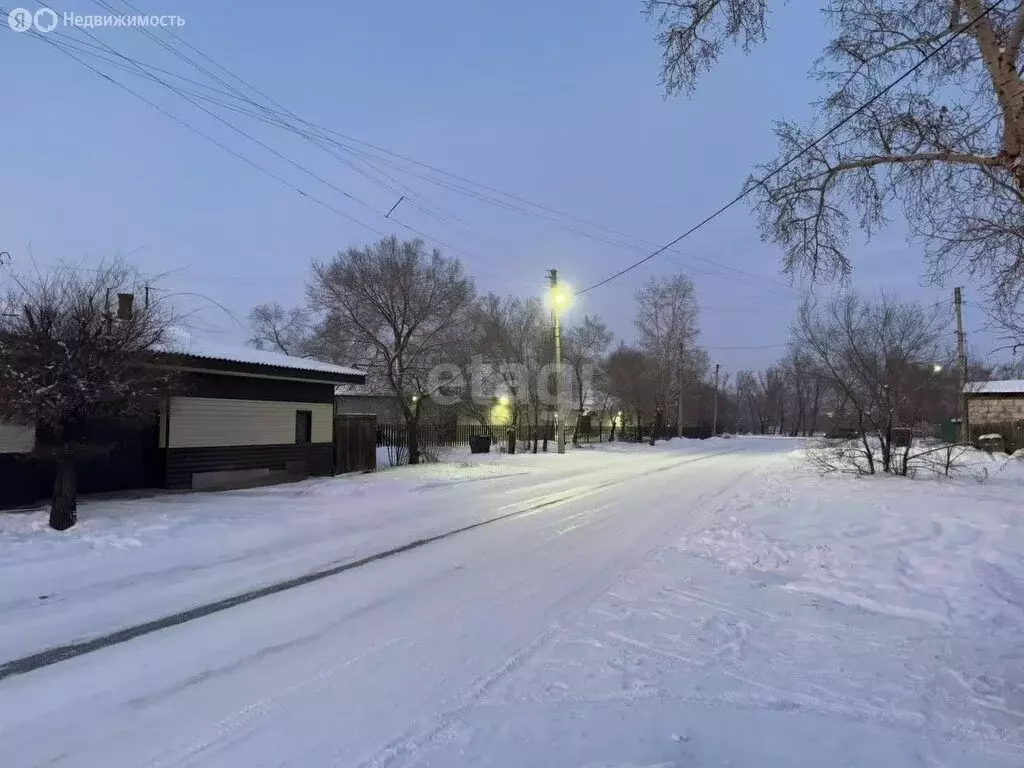 Дом в Республика Хакасия, рабочий посёлок Усть-Абакан, улица Ленина ... - Фото 0