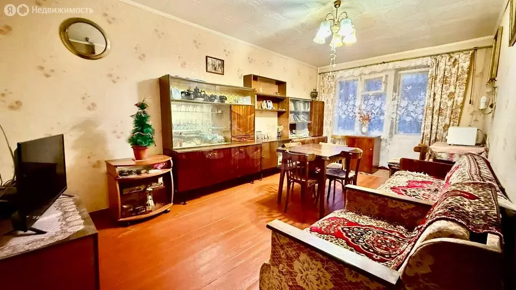 3-комнатная квартира: Волхов, улица Дзержинского, 6 (53.2 м) - Фото 2