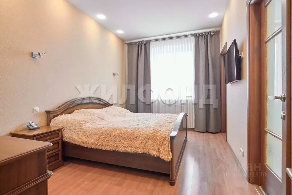 3-к кв. Томская область, Томск Затеевский пер., 8 (140.0 м) - Фото 1