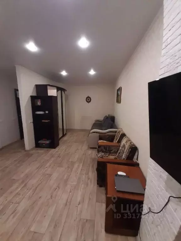 Студия Омская область, Омск бул. Архитекторов, 25 (45.0 м) - Фото 2