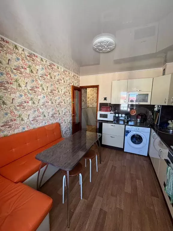 2-к. квартира, 56 м, 9/9 эт. - Фото 0