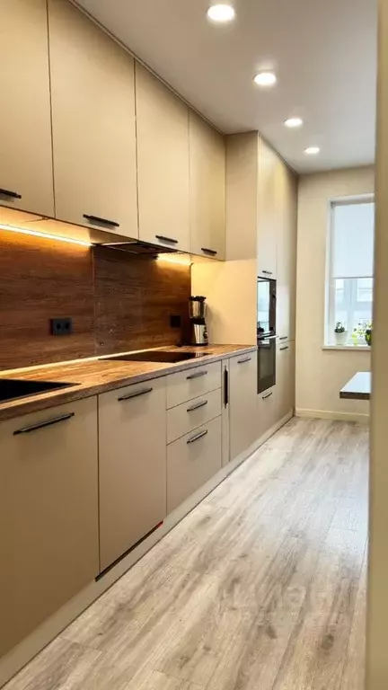 3-к кв. Калининградская область, Калининград ул. Старшины Дадаева, 66 ... - Фото 1