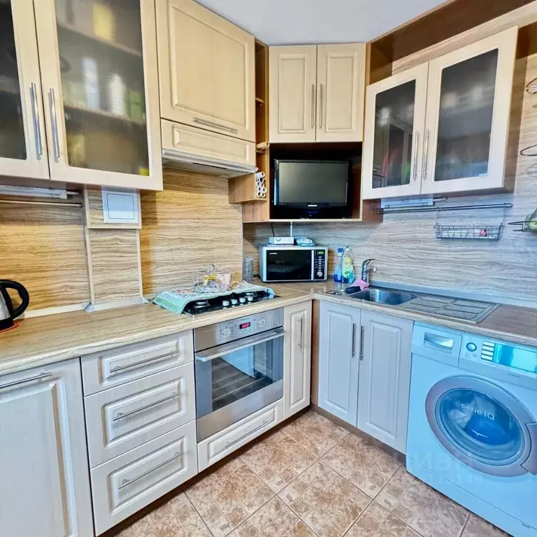 3-к кв. Мурманская область, Мурманск пер. Русанова, 3 (58.0 м) - Фото 2