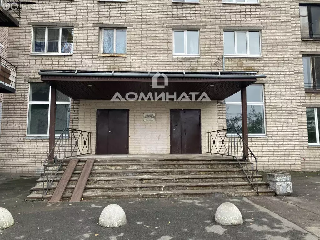 1к в 8-комнатной квартире (17.3 м) - Фото 1