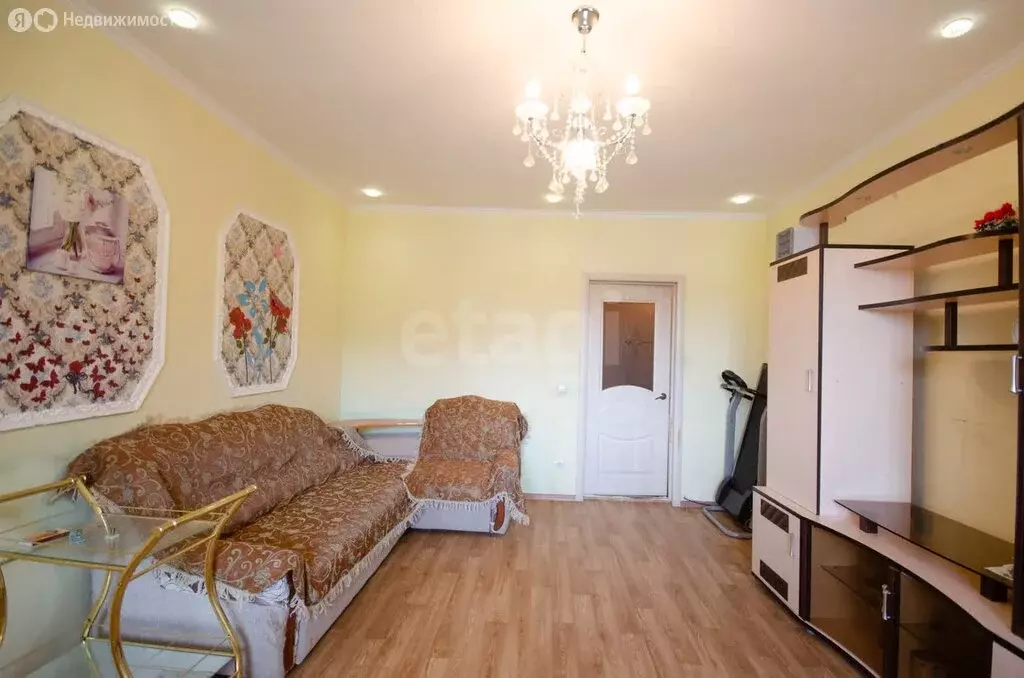 1-комнатная квартира: Ялуторовск, улица Свободы, 59 (45 м) - Фото 1