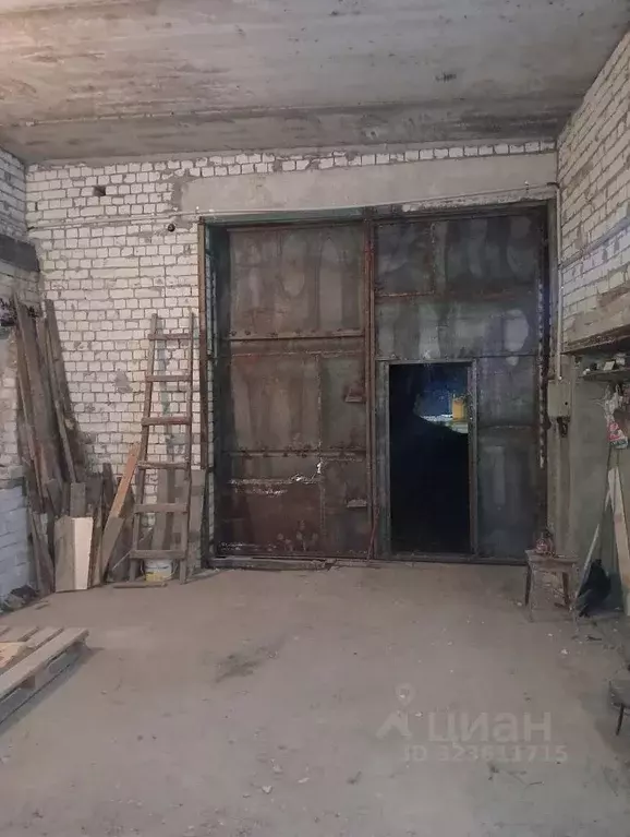 Гараж в Саратовская область, Саратов ул. Имени В.М. Азина, 70 (55 м) - Фото 1