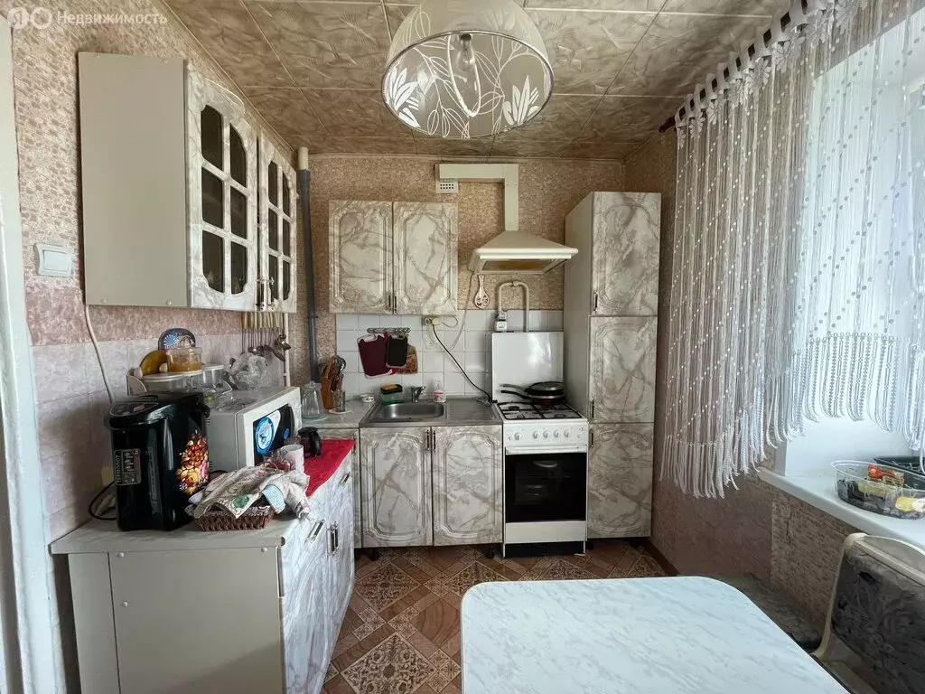 2-комнатная квартира: Ишимбай, улица Чкалова, 14 (48.3 м) - Фото 2