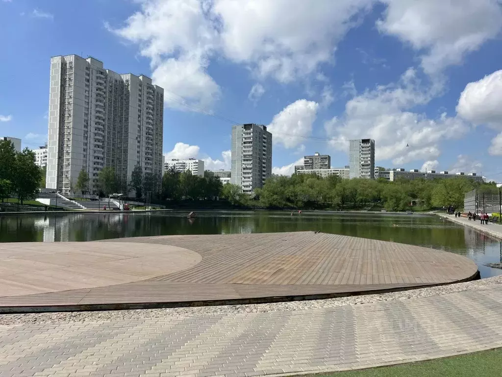 2-к кв. Москва ул. Введенского, 30К2 (50.4 м) - Фото 1