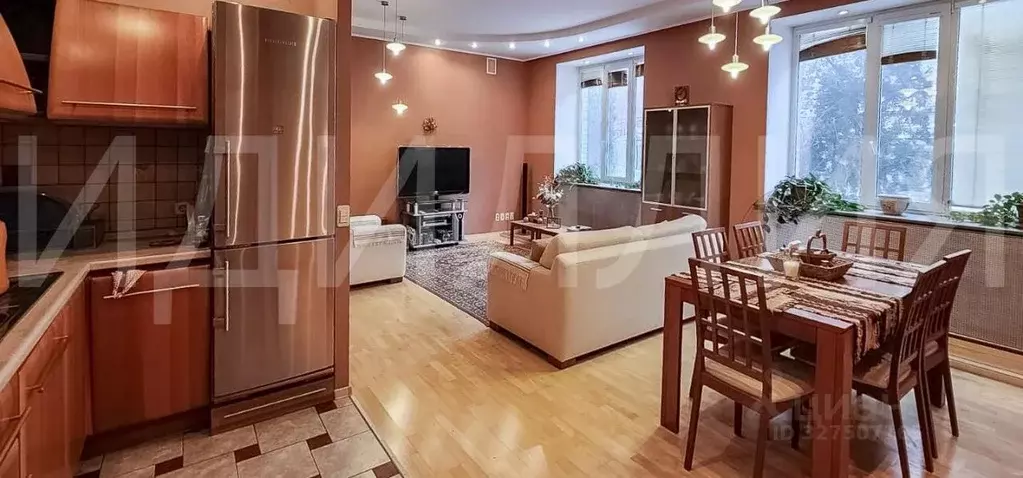 3-к кв. Ульяновская область, Ульяновск ул. Радищева, 30 (125.0 м) - Фото 1