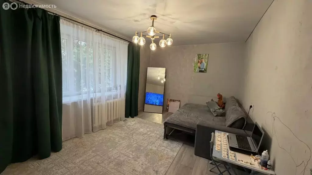 3-комнатная квартира: Екатеринбург, улица Олега Кошевого, 36 (54 м) - Фото 2