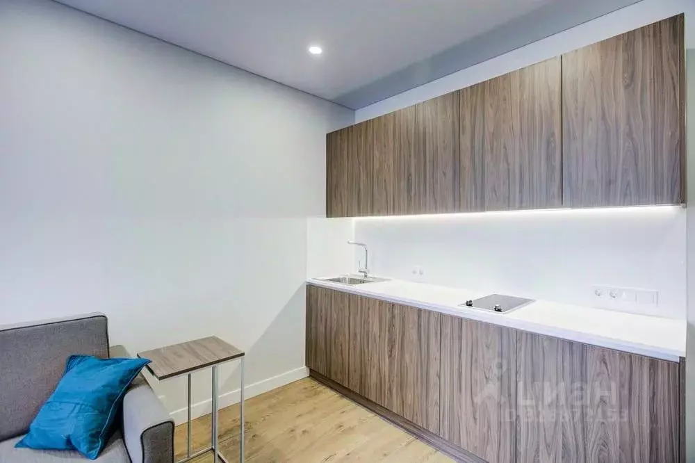 Студия Воронежская область, Воронеж ул. 9 Января, 68/2к3 (26.0 м) - Фото 1