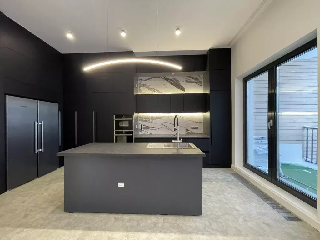 4-к кв. Башкортостан, Уфа ул. Менделеева, 156/4 (140.0 м) - Фото 1