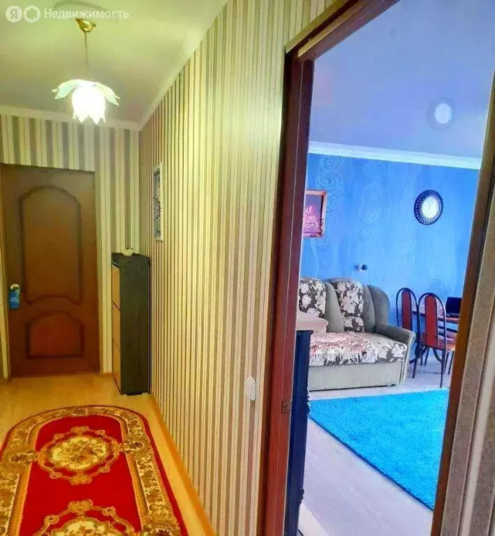 5-комнатная квартира: Усть-Лабинск, улица Агаркова, 73 (98.6 м) - Фото 1