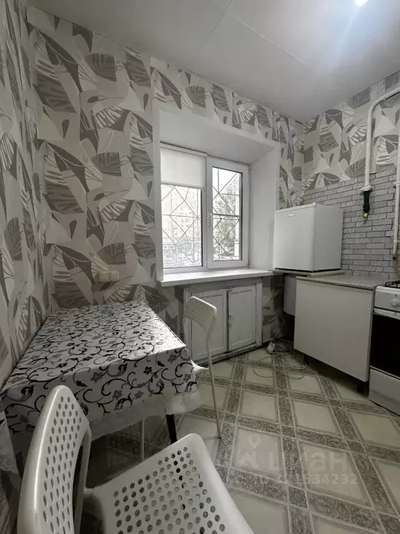 1-к кв. Саратовская область, Энгельс Одесская ул., 68 (31.0 м) - Фото 0