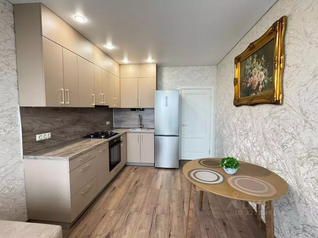 2-к кв. Калужская область, Калуга ул. Полесская, 31 (65.0 м) - Фото 1