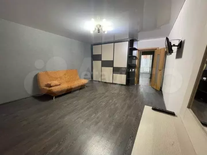 1-к. квартира, 56,7 м, 10/10 эт. - Фото 0