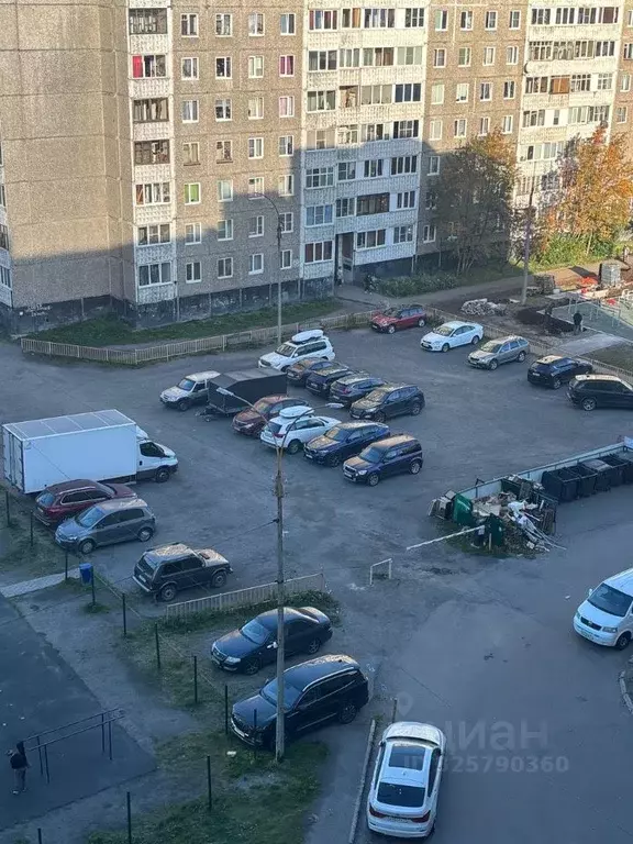 Комната Мурманская область, Мурманск ул. Юрия Гагарина, 35 (60.5 м) - Фото 2
