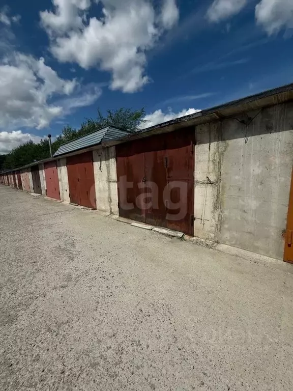 Гараж в Алтайский край, Бийск ул. Вали Максимовой, 103 (20 м) - Фото 1