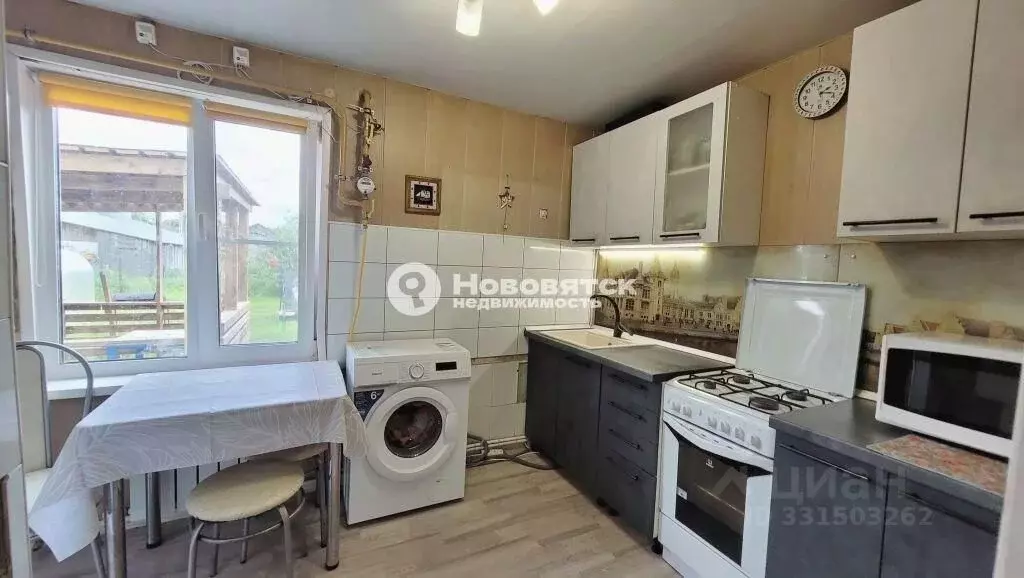 Дом в Кировская область, Киров ул. Островского, 2 (51 м) - Фото 1