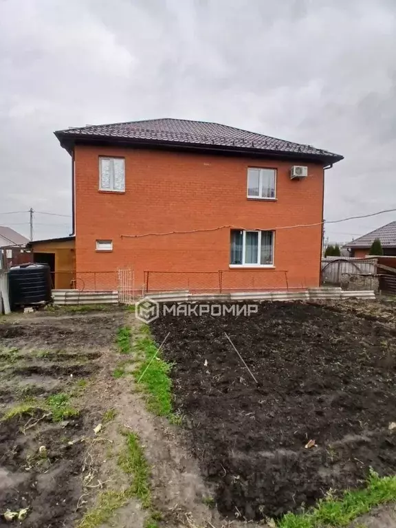 Дом в Орловская область, Орловский муниципальный округ, д. Жилина ул. ... - Фото 1