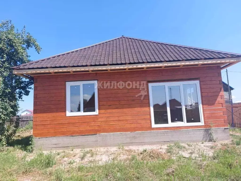 Дом в Хакасия, Абакан СОСН Орбита-Роз тер., ул. Клубничная (90 м) - Фото 1