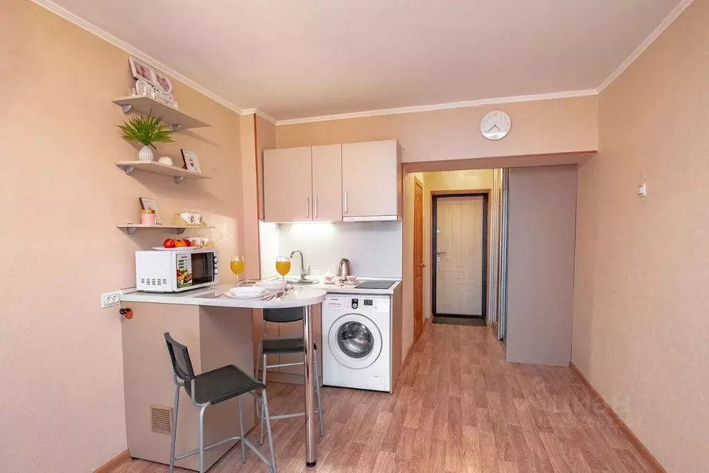 Студия Приморский край, Владивосток ул. Морозова, 7 (24.0 м) - Фото 2