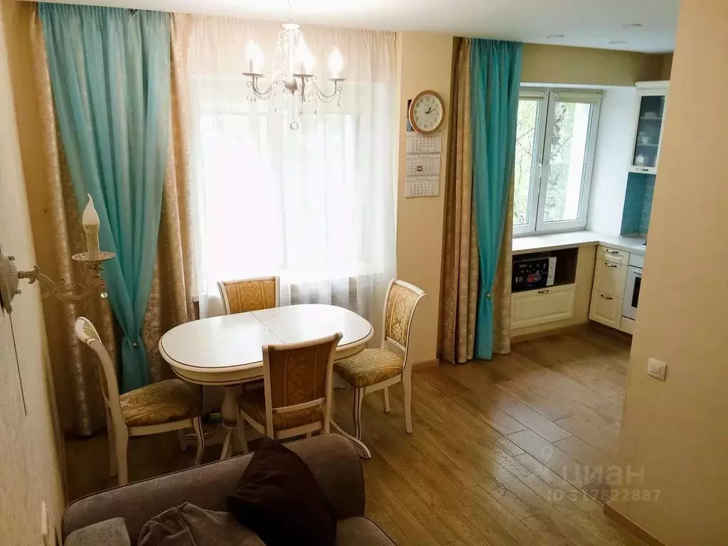 3-к кв. Кировская область, Киров ул. Некрасова, 24 (59.0 м) - Фото 0