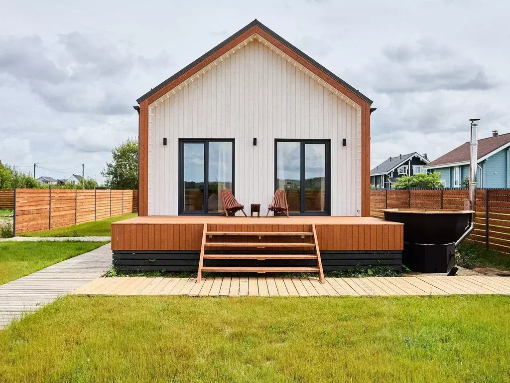 Дом в Ленинградская область, Ломоносовский район, Виллозское городское ... - Фото 1