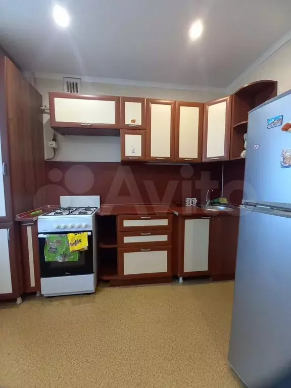 1-к. квартира, 38 м, 4/9 эт. - Фото 0