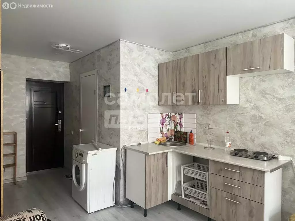 1к в 6-комнатной квартире (17 м) - Фото 0