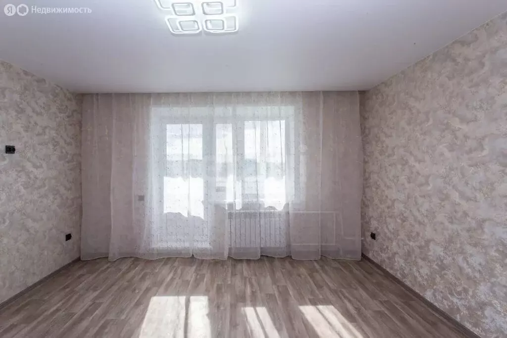 2-комнатная квартира: Тобольск, 9-й микрорайон, 30 (51.3 м) - Фото 1