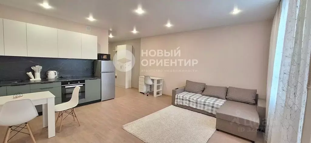 1-к кв. Свердловская область, Екатеринбург ул. Красных Командиров, 1В ... - Фото 2