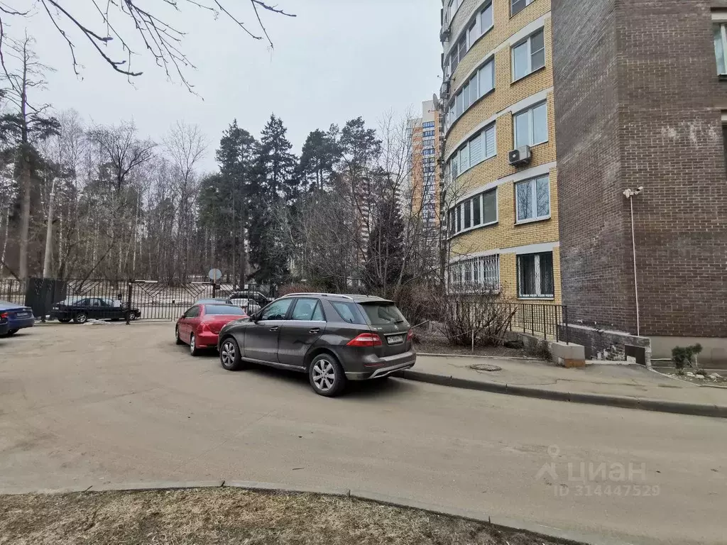 Помещение свободного назначения в Московская область, Красногорск ... - Фото 1