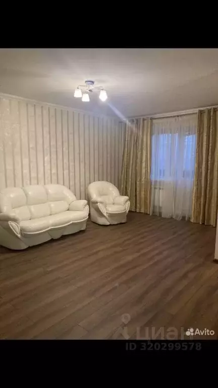 3-к кв. Курская область, Курск ул. Челюскинцев, 25 (118.0 м) - Фото 0