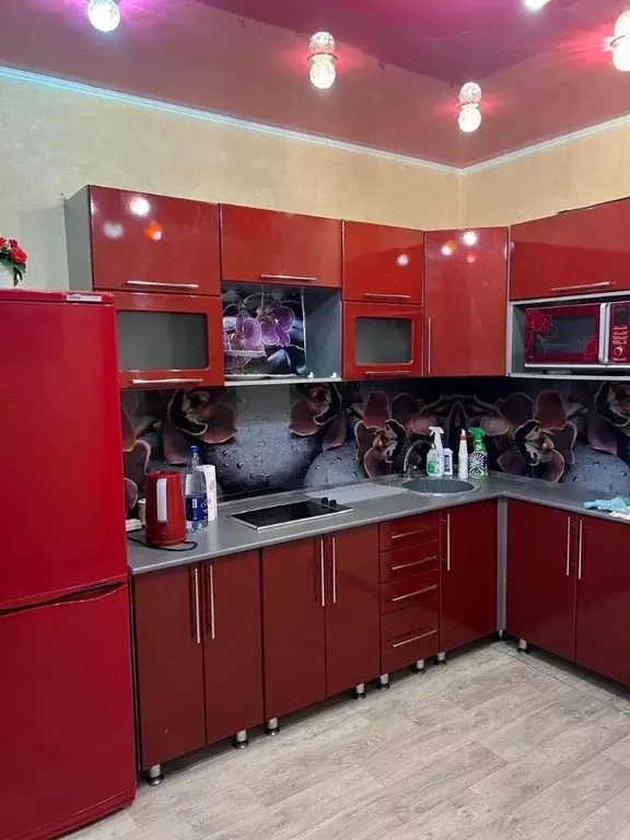 2-к кв. Курская область, Курск просп. Вячеслава Клыкова, 69 (56.0 м) - Фото 1