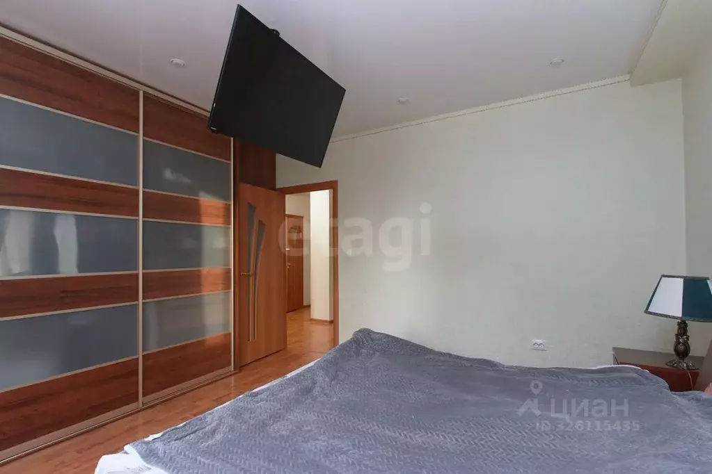 2-к кв. Тюменская область, Тюмень Заречный проезд, 37к1 (68.5 м) - Фото 1