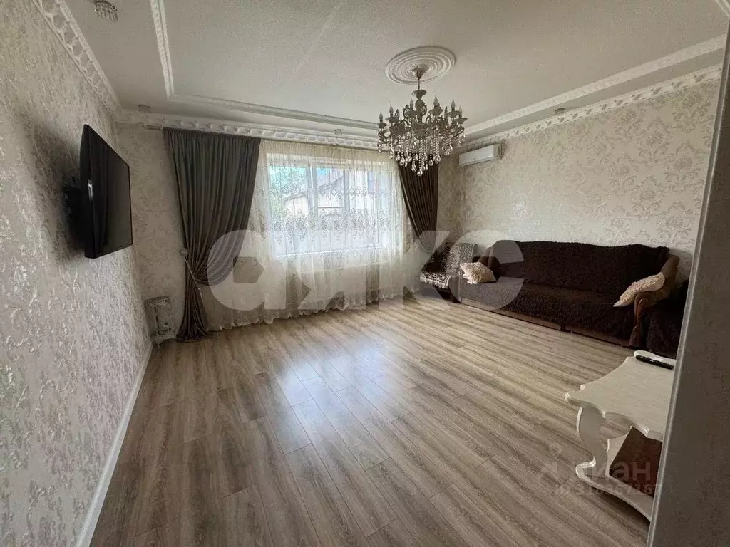 Дом в Краснодарский край, Армавир Дружба СНТ, № 1 отделение, 2 (110 м) - Фото 1