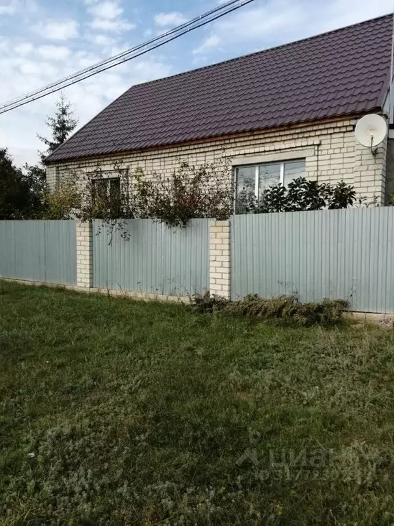 Дом в Саратовская область, с. Константиновка ул. Коммунарная (75 м) - Фото 0