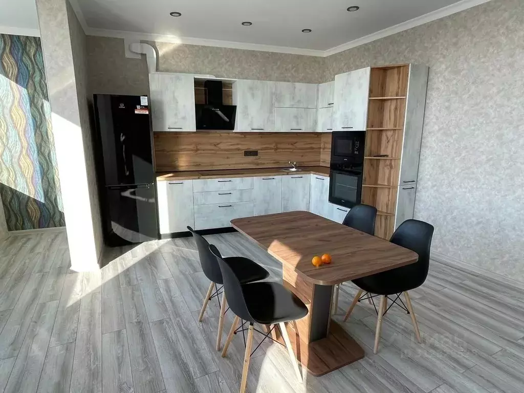 1-к кв. Астраханская область, Астрахань ул. Бабефа, 6Вк3 (50.0 м) - Фото 1