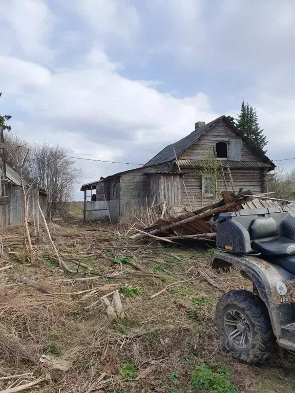 Дом в Ленинградская область, Лодейнопольский район, Алеховщинское ... - Фото 0