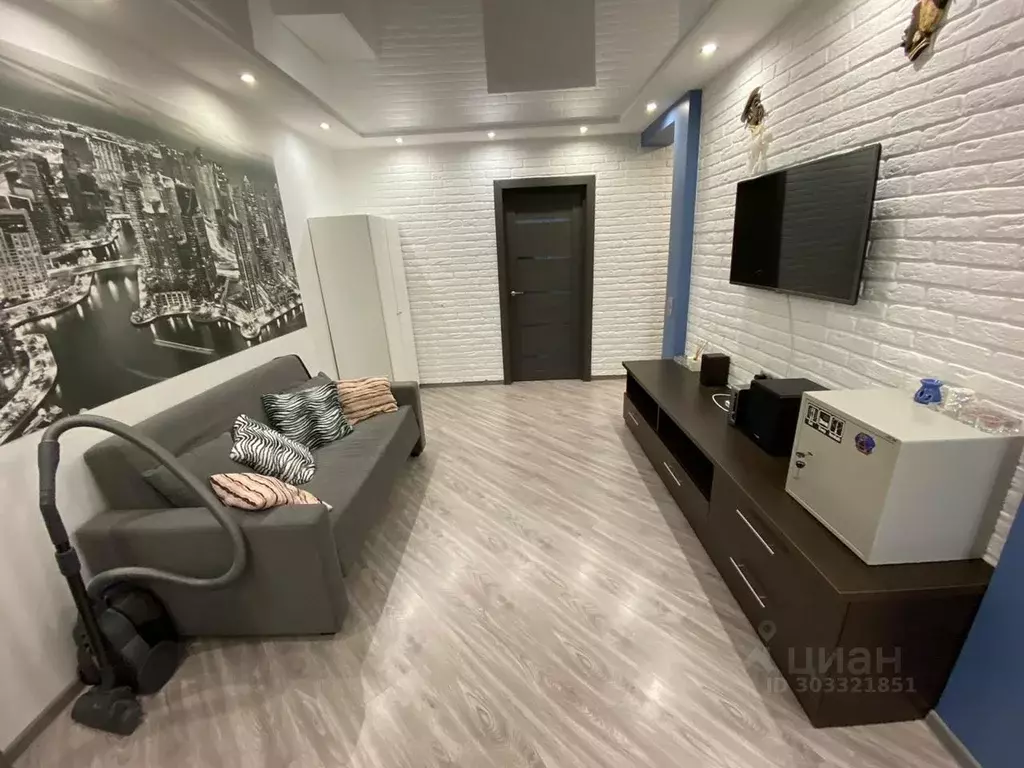 2-к кв. Приморский край, Владивосток Запорожская ул., 4 (50.0 м) - Фото 1