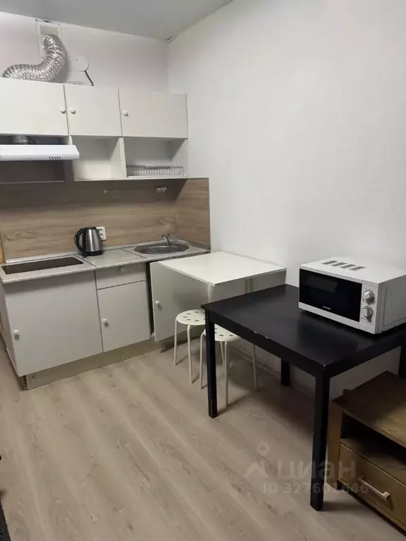 Студия Санкт-Петербург бул. Александра Грина, 3 (24.0 м) - Фото 1