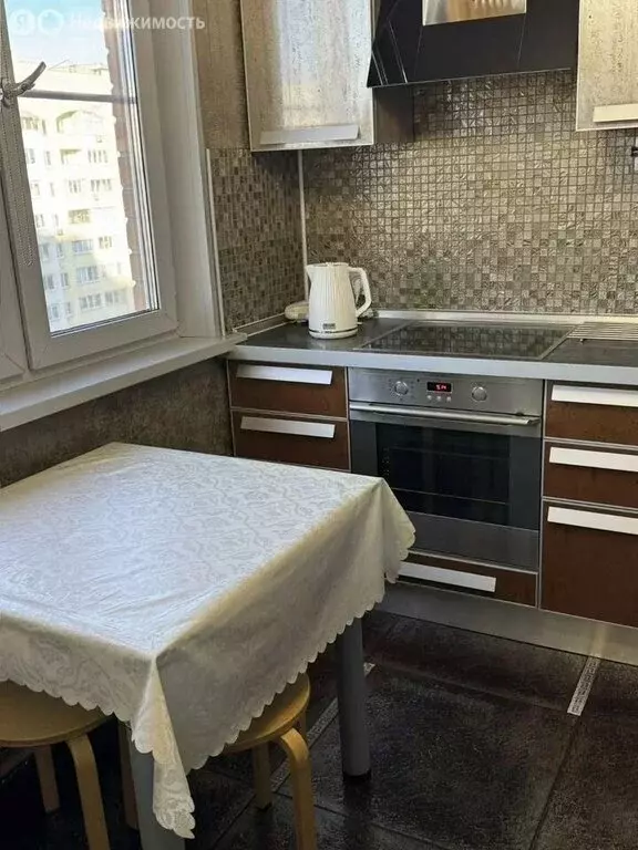 2-комнатная квартира: Балашиха, улица Свердлова, 38 (58.9 м) - Фото 2