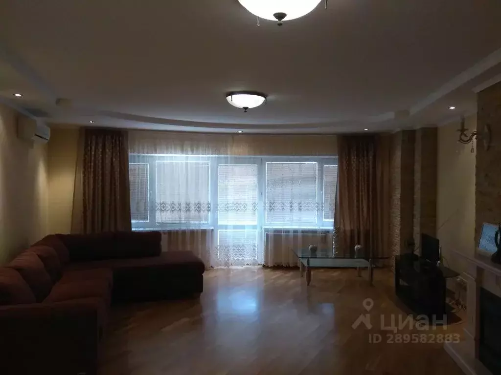 2-к кв. Крым, Алушта ул. Чатырдагская, 1А (98.0 м) - Фото 2