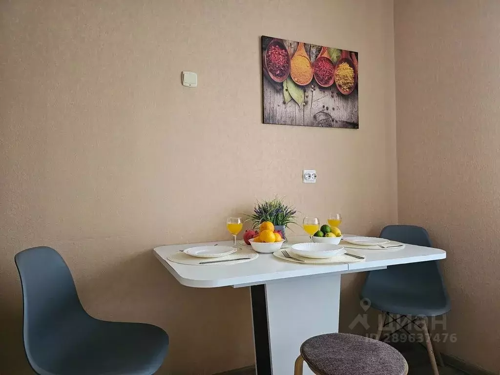 1-к кв. Вологодская область, Череповец просп. Победы, 76 (27.0 м) - Фото 2