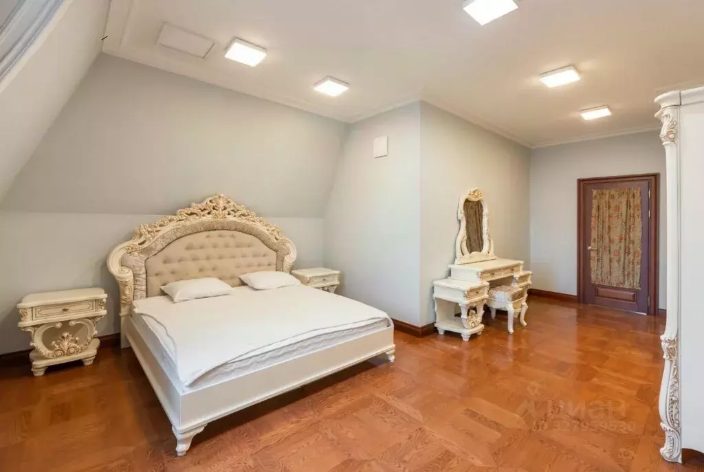 6-к кв. Москва Руновский пер., 12 (480.0 м) - Фото 1