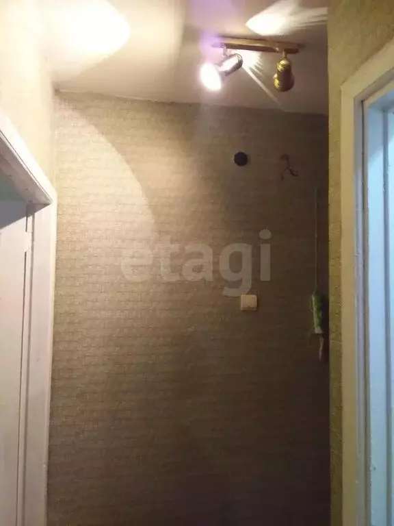 1-комнатная квартира: Югэр, Совхозная улица, 66 (38 м) - Фото 2