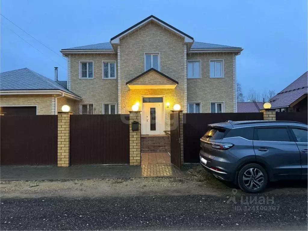 Дом в Коми, Сыктывкар городской округ, Краснозатонский пгт ул. Речная, ... - Фото 1