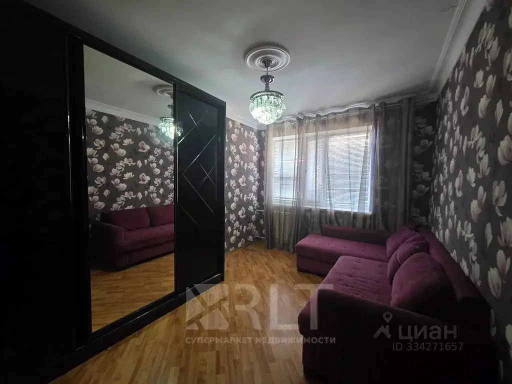 2-к кв. Дагестан, Махачкала ул. Лаптиева, 70А (70.0 м) - Фото 1